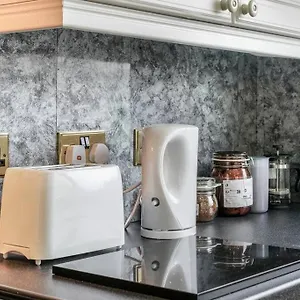 https://apt-2-bed-near-ferry.belfasthotelsireland.com